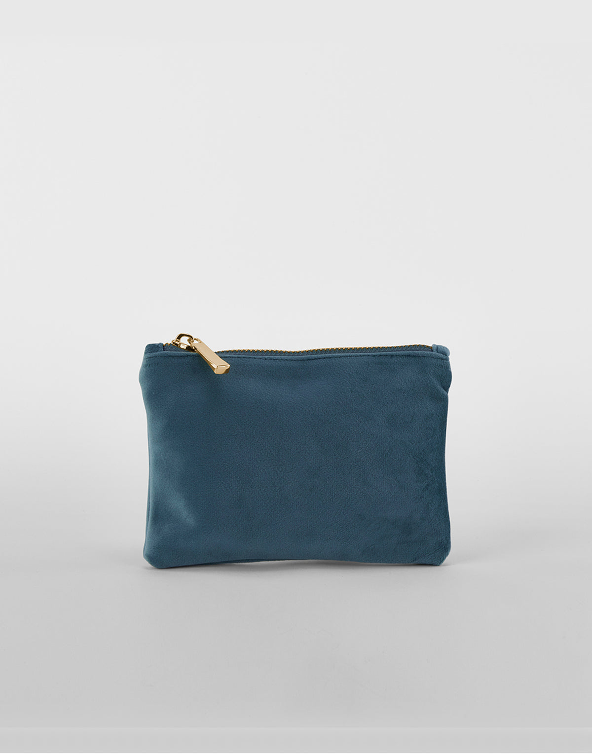 Productfoto blauw velvet tas in maat L om de kleur en de stof goed te tonen – De Mokkes